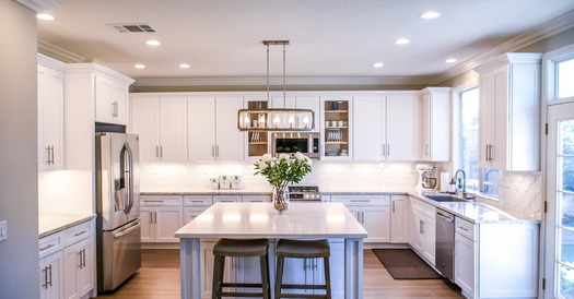 Transforming Spaces: The Benefits of Professional Kitchen Remodeling for South Florida Homes