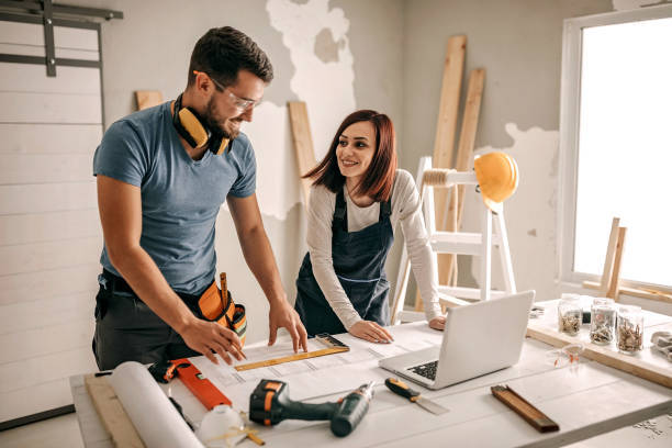 Do it yourself couple reviewing plans