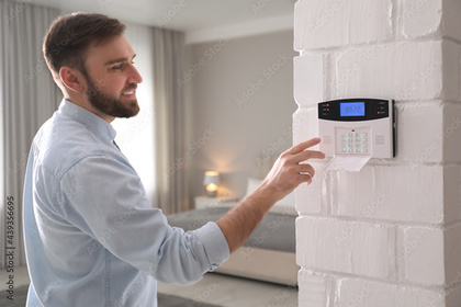 How to Choose the Right Security System for Your Boca Raton Home