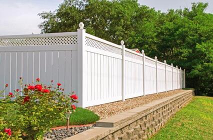 Safety Meets Style: Discover the Best Pool Fencing Options for Your Home!