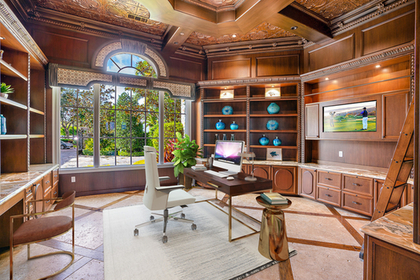 Creating the Ultimate Home Office in Your Florida Home
