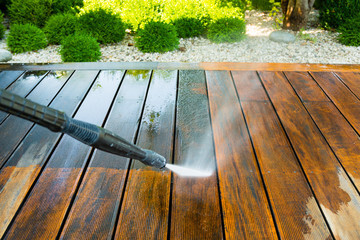 10 Reasons Why Pressure Wash Services Are Essential for Maintaining the Value of Your Florida Property