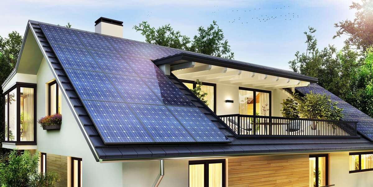 Supercharge Your Florida Home: Unveiling the Power and Perks of Going Solar